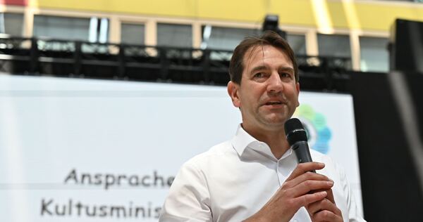 Kultusminister Andreas Jung Kultusminister Andreas Jung