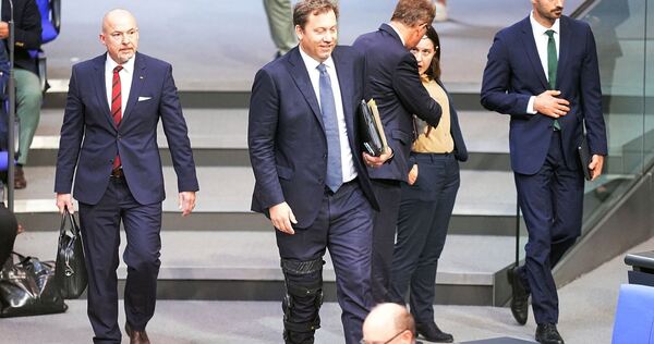 Bundestag - Generalaussprache Bundestag - Generalaussprache