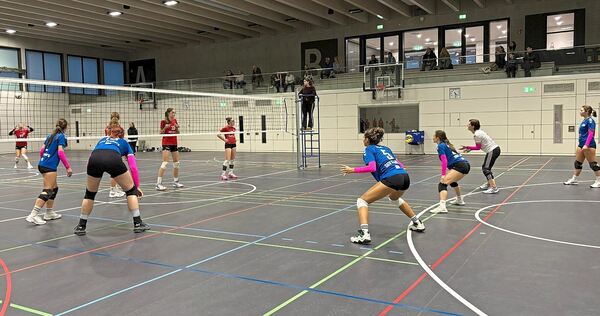 Vereine nutzen die neue Sporthalle trotz Mängeln für Wettkämpfe und Spieltage. Vereine nutzen die neue Sporthalle trotz Mängeln für Wettkämpfe und Spieltage.