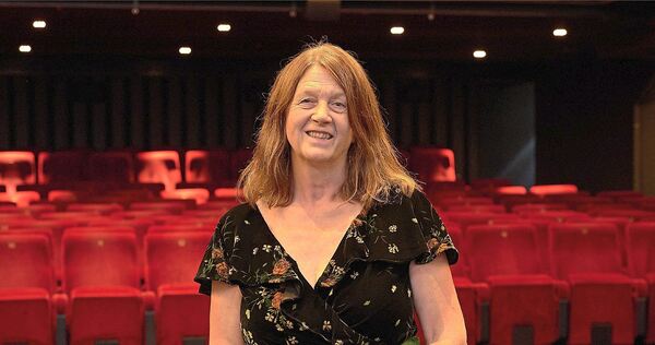 Birgit Jülicher – die Erfinderin der Veranstaltungsreihe „Tanz im Scala“. Birgit Jülicher – die Erfinderin der Veranstaltungsreihe „Tanz im Scala“.