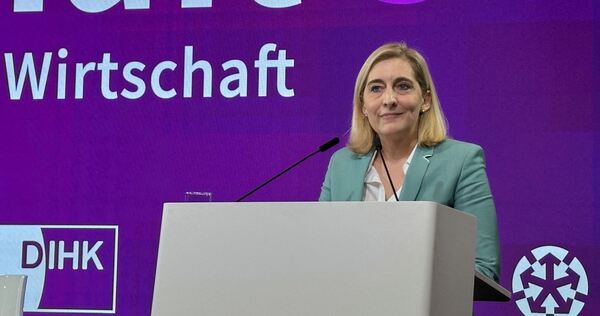 Parlamentarischer Abend im Haus der Wirtschaft Parlamentarischer Abend im Haus der Wirtschaft
