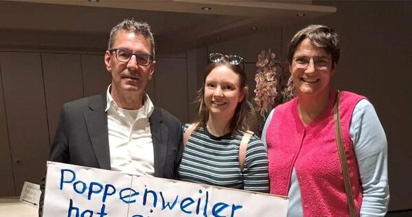 Jürgen Vater mit Anna Lisa Eberhardt und Simone Eidel aus dem Stadtteilausschuss Poppenweiler am Dienstag in der Sitzung des Wir Jürgen Vater mit Anna Lisa Eberhardt und Simone Eidel aus dem Stadtteilausschuss Poppenweiler am Dienstag in der Sitzung des Wirtschaftsausschusses.