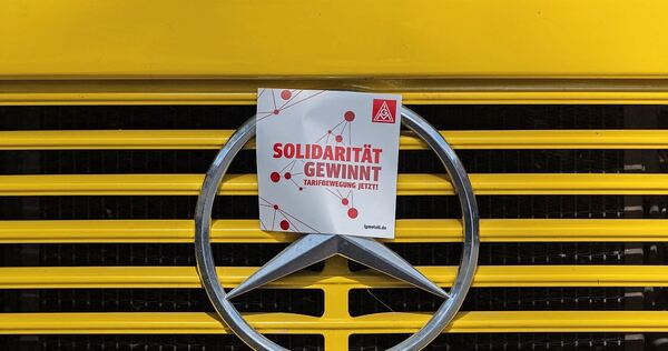 Bei den Arbeitszeit-Plänen von Mercedes-Benz müsste die Gewerkschaft mitspielen. Aber ob sie das tun wird? Bei den Arbeitszeit-Plänen von Mercedes-Benz müsste die Gewerkschaft mitspielen. Aber ob sie das tun wird?