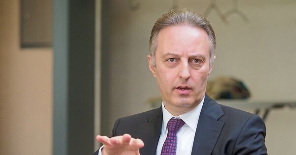Lobt die persönliche Leistung der Berliner Linken-Wahlsiegerin Elif Eralp: Ludwigsburgs SPD-Abgeordneter Macit Karaahmetoglu. Lobt die persönliche Leistung der Berliner Linken-Wahlsiegerin Elif Eralp: Ludwigsburgs SPD-Abgeordneter Macit Karaahmetoglu.