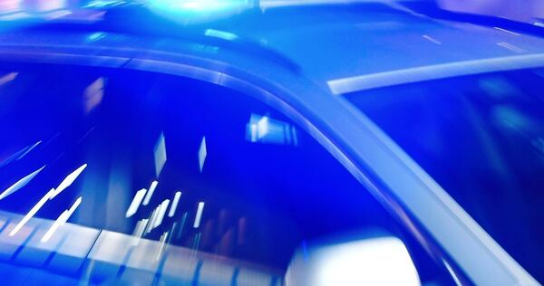 Polizei im Einsatz. Polizei im Einsatz.