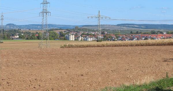 Diese Fläche auf einer Anhöhe zwischen Neckarweihingen, Poppenweiler und dem Marbacher Wohngebiet Hörnle hat die Region für eine Diese Fläche auf einer Anhöhe zwischen Neckarweihingen, Poppenweiler und dem Marbacher Wohngebiet Hörnle hat die Region für eine Deponie ins Auge gefasst.