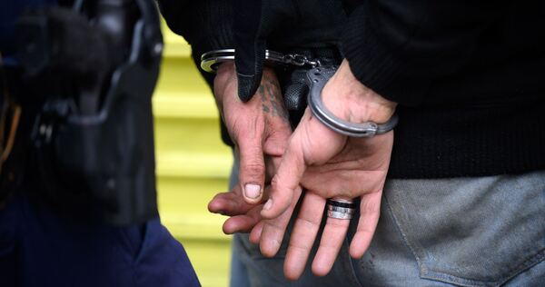 Brennpunkt- und Präsenzeinheit der Polizei Berlin Brennpunkt- und Präsenzeinheit der Polizei Berlin