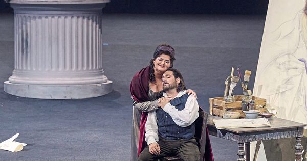 Eine atemlose Folge von Disruptionen: „Tosca“ an der Staatsoper Stuttgart. Eine atemlose Folge von Disruptionen: „Tosca“ an der Staatsoper Stuttgart.
