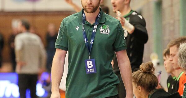 Einst Zweitliga-Coach bei den Wölfen Würzburg, jetzt auf der Schwäbischen Alb: Julian Thomann. Einst Zweitliga-Coach bei den Wölfen Würzburg, jetzt auf der Schwäbischen Alb: Julian Thomann.