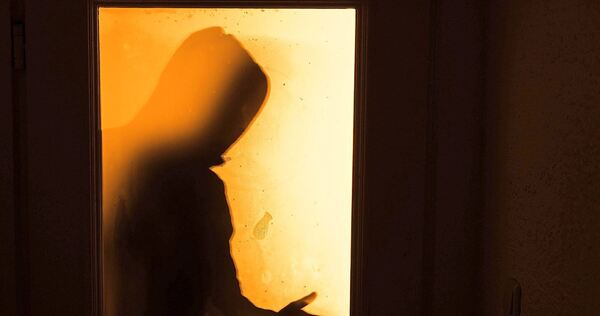 Die Einbrecher haben offenbar einen Tür aufgebrochen. Die Einbrecher haben offenbar einen Tür aufgebrochen.